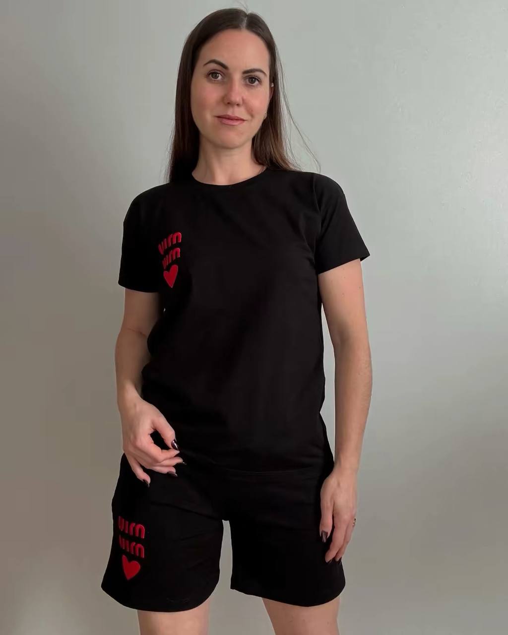 Damski komplet bawełniany T-shirt + szorty Heart Black – Turcja - Зображення 2